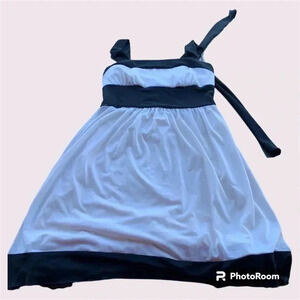 Speechless White & Black Ladies Dress Size is Small